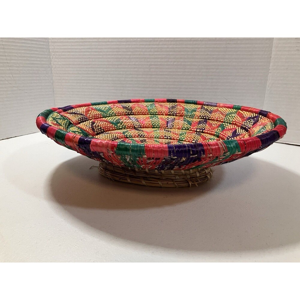 VTG Boho Oval Hand Woven Basket Footed Fiesta Fruit Bowl Farmhouse Cottage Core